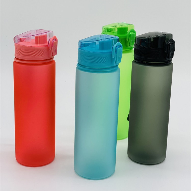 Personalize Water Bottle Porta - Sports Equipment And Names recensie en prijs