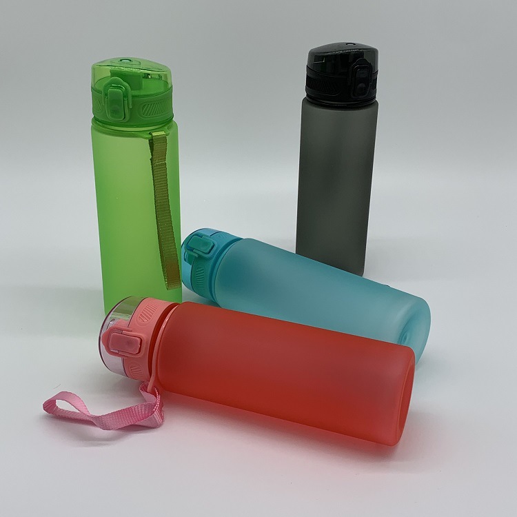 Personalize Water Bottle Porta - Sports Equipment And Names recensie en prijs