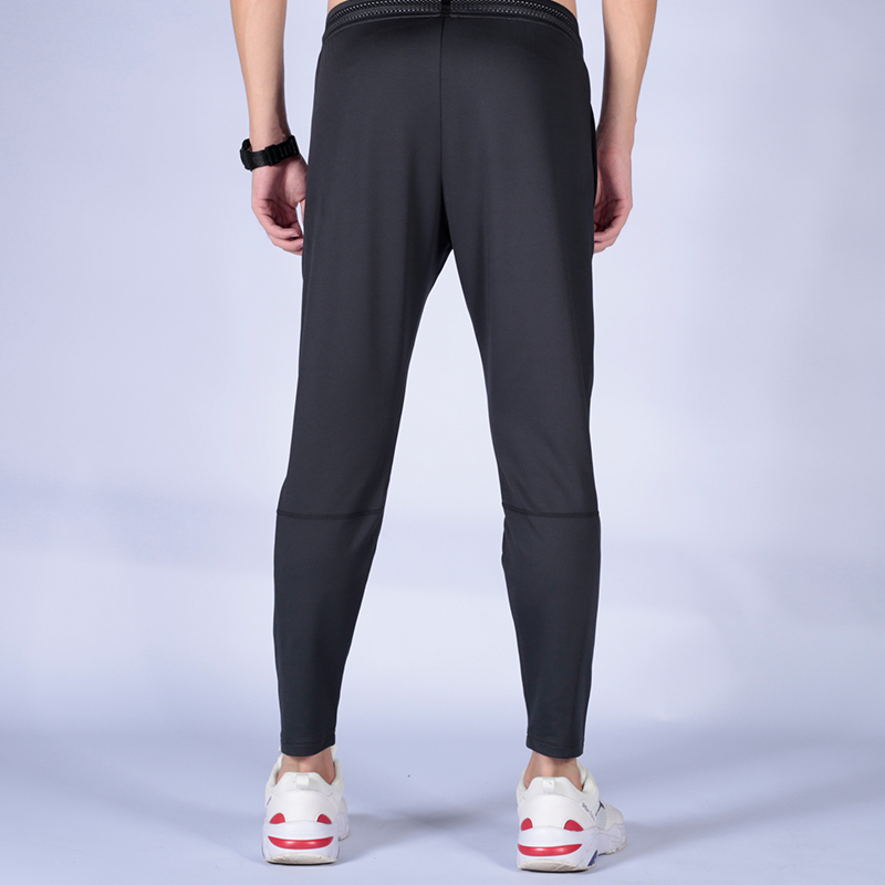 KELMECarme Men's Slim Stretch  - Sports Equipment For Kindergarten recensie en prijs